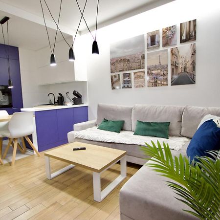 Wola Blue Modern Apartment Varsó Kültér fotó